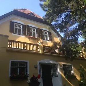 Exquisites Gartenapartment In Eleganter Jugendstilvilla Wien